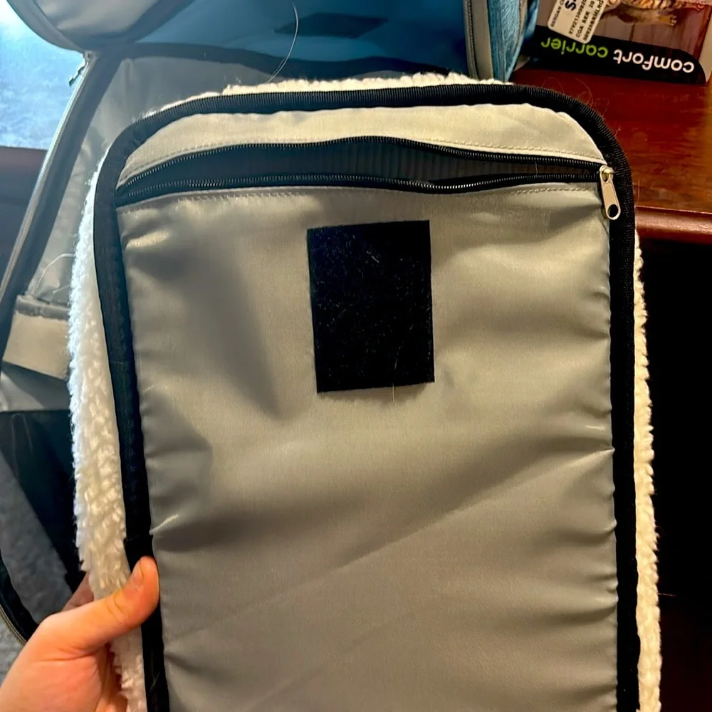 Comfort Carrier For Cats